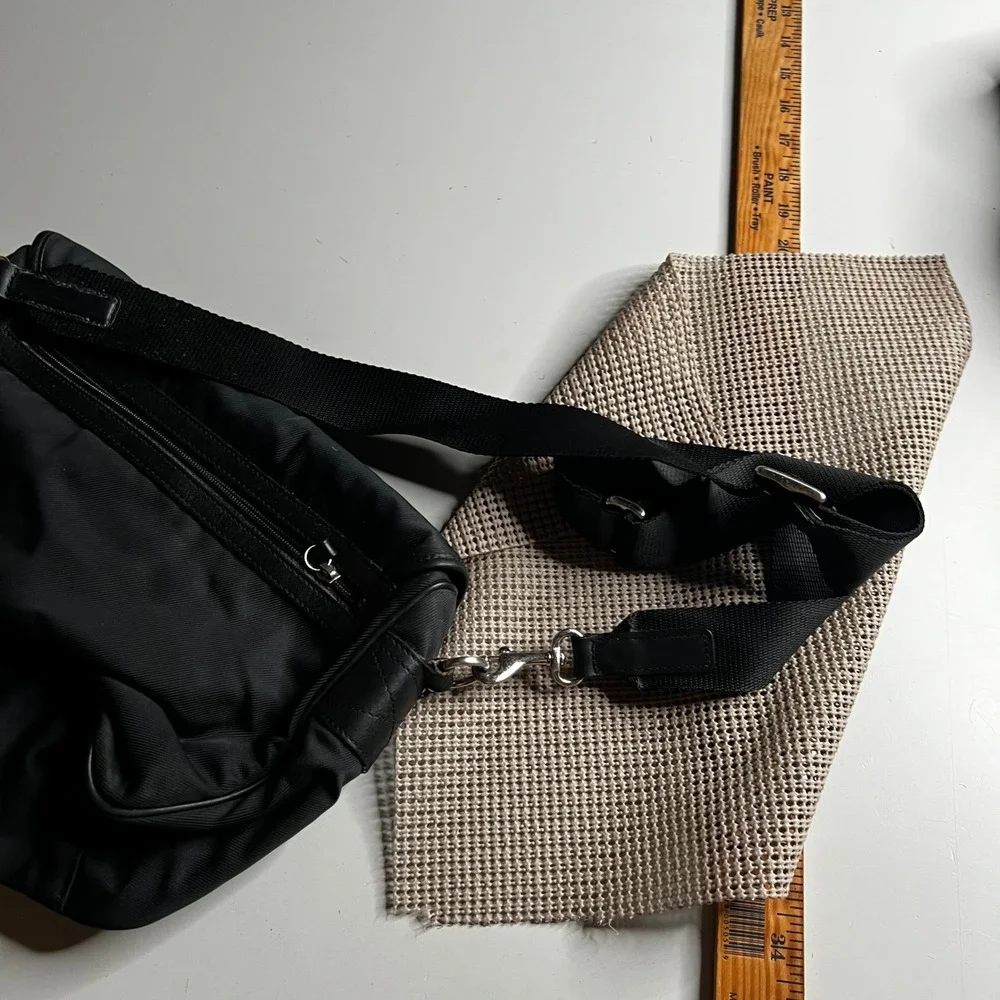 Coach Hamptons Messenger Bag Black Twill Leather Crossbody 7425